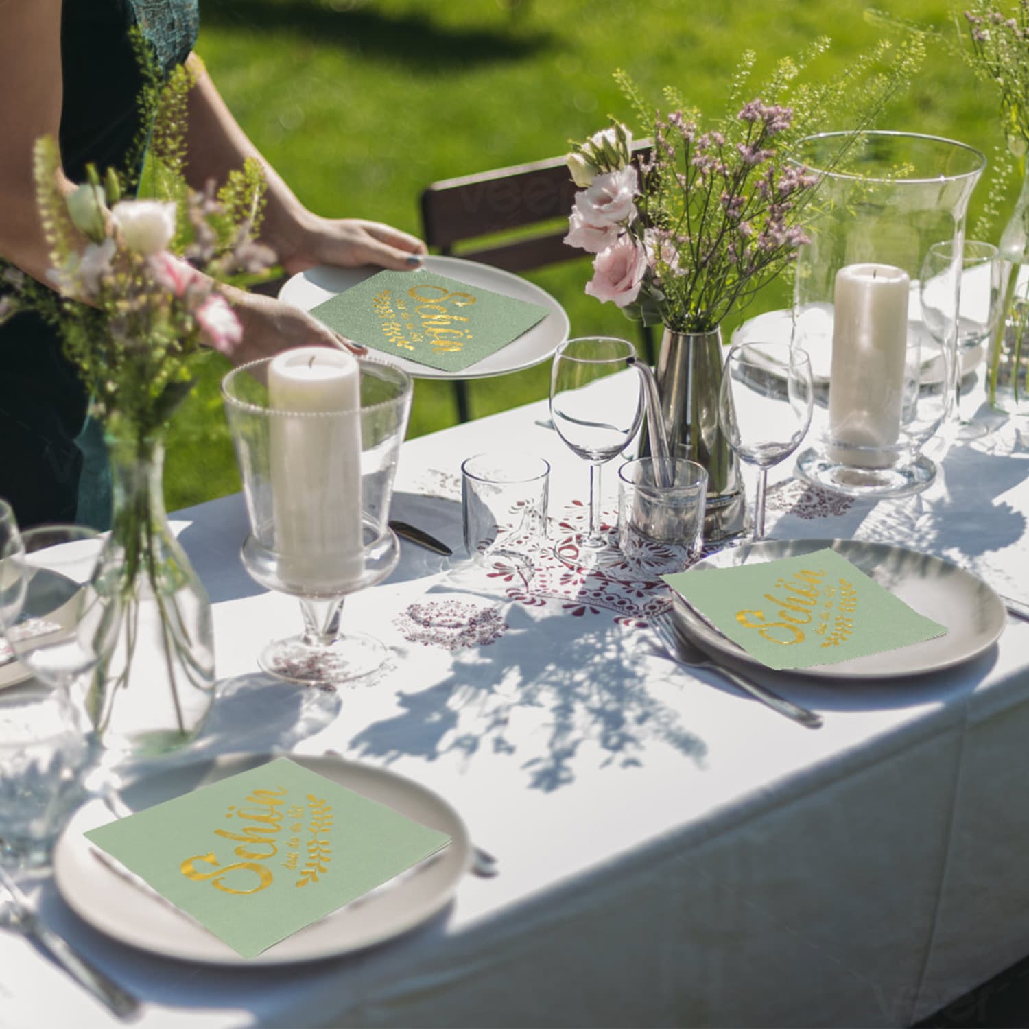 Set Of 40 Beautiful Napkins, Table Decorations Measuring 33 X 33 Cm. Perfect For Weddings And Birthdays, With A Sage Green Background And Gold Lettering. Party, First Communion, Baptism Accessories