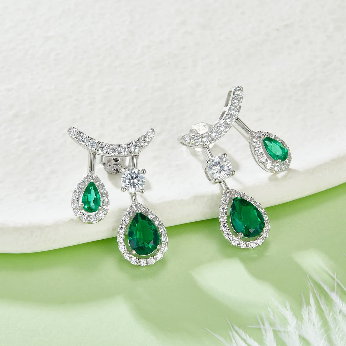 S925 Silver 4.9g 1.53ct Lab-Created Emerald Drop Earrings, Double Pear