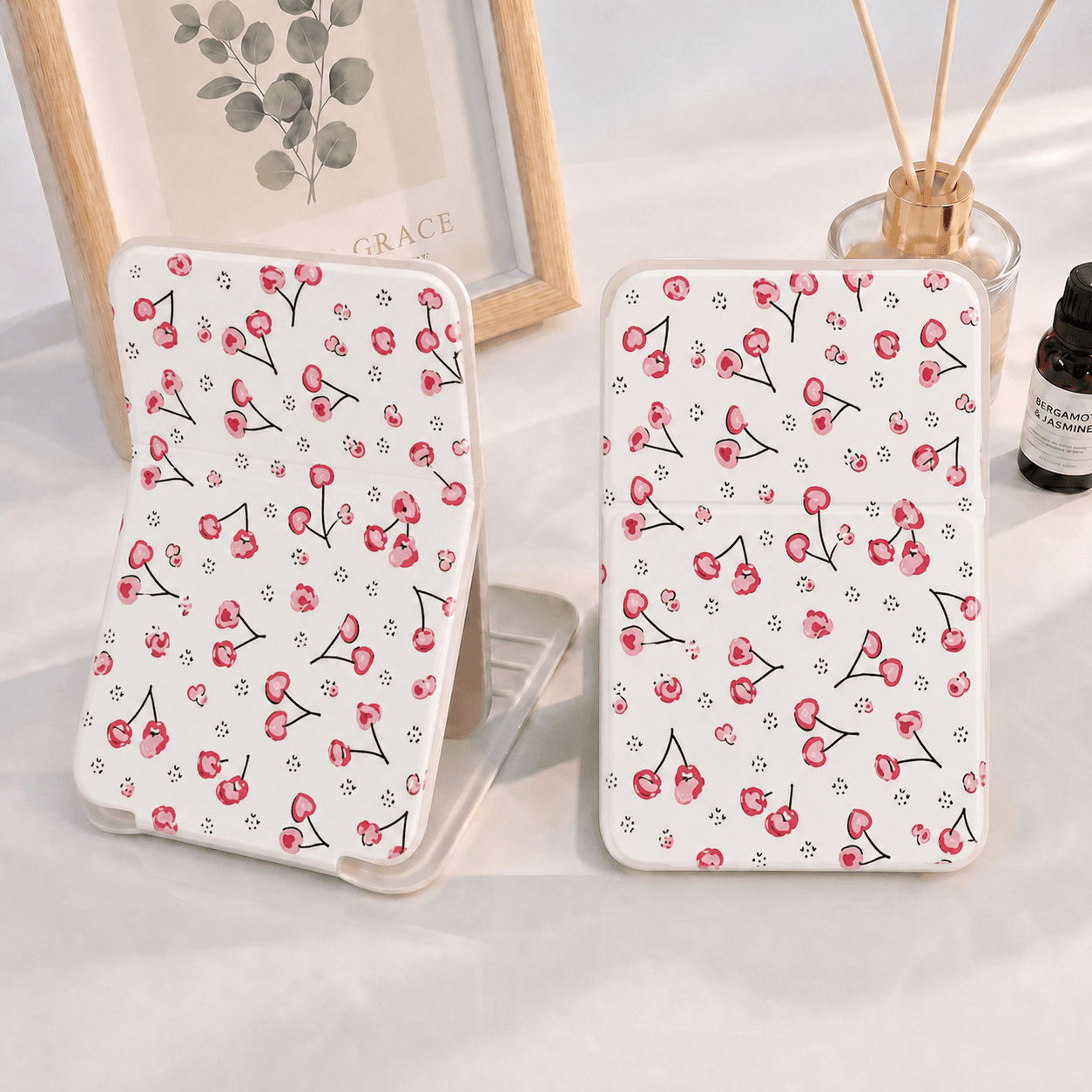 Cute Cherry Print Folding Compact Mirror, PU Leather Standable Pocket Makeup Mirror, Portable Travel Cosmetic Mirror For Girls Gift Wholesale Custom
