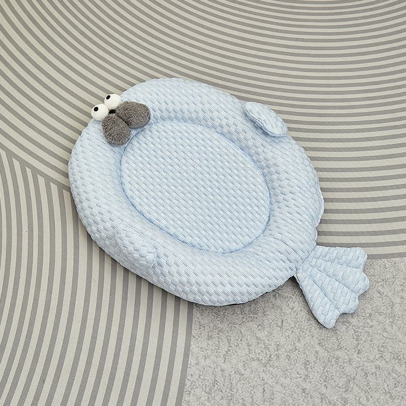 Seal Plains Pet Bed