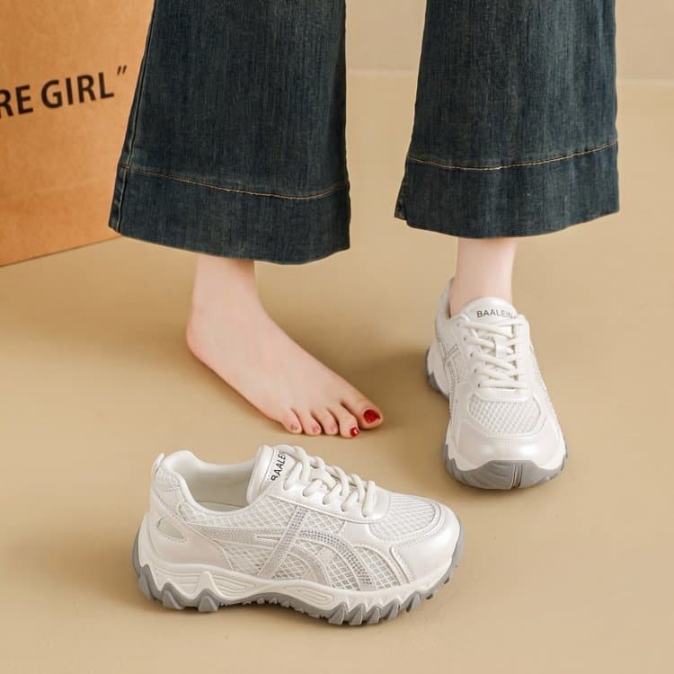 2026 Summer New Women's Breathable Mesh Hiking Sneakers HollowOut, Lightweight Thick Sole, Trendy Casual Outdoor Shoes