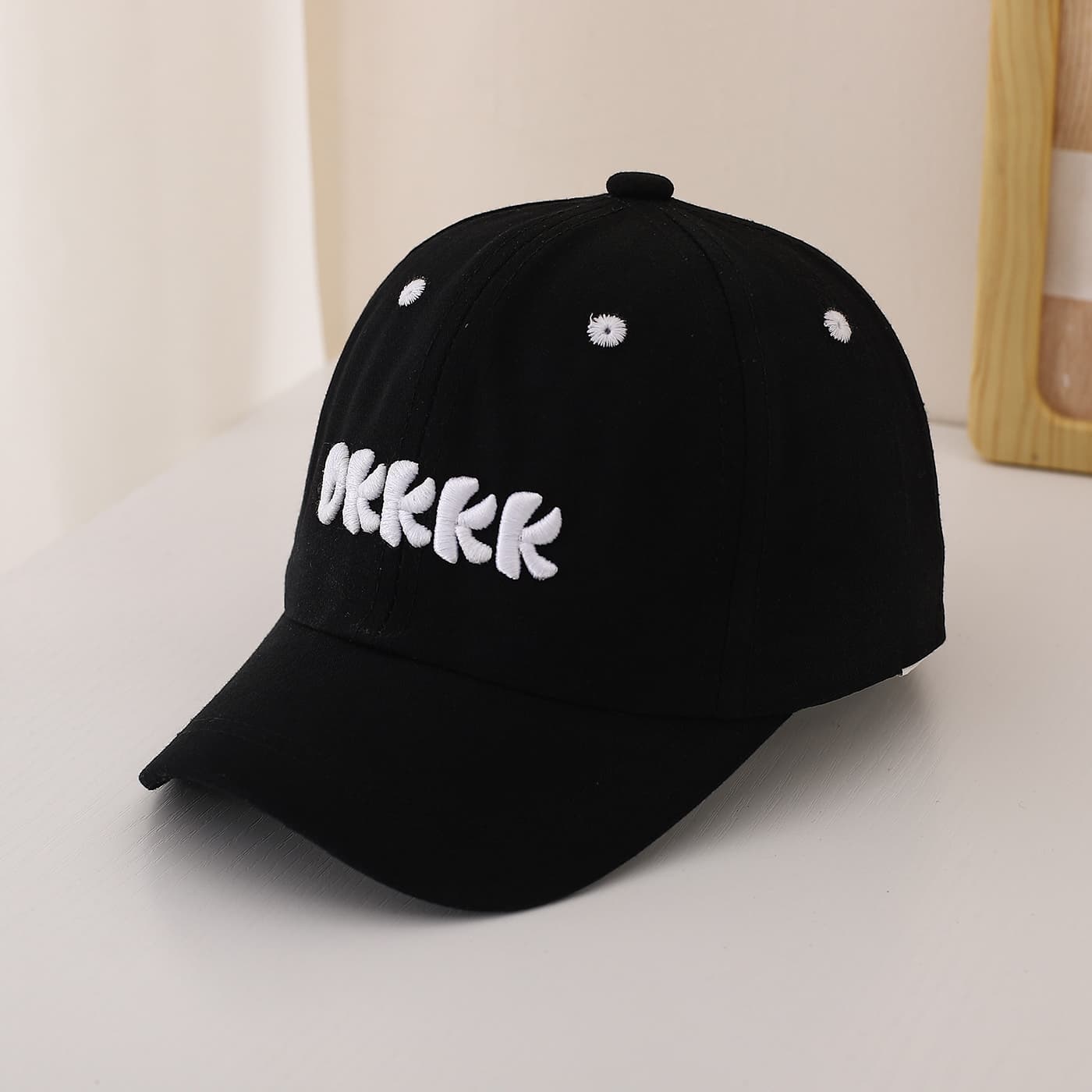 Children's Single-color Three-dimensional Letter Embroidered Adjustable Simple And Fashionable Baseball Cap Suitable For Outdoor Sports And Travel