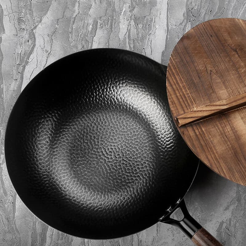 32CM Household Pure Iron Wok Non Coated Cast Iron Pan For Gas Induction Cookers