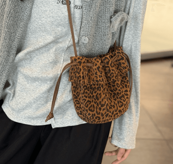 Tassel Bucket Bag, Genuine Leather Single Shoulder Diagonal Cross Bag, 2026 New Drawstring Underarm Bag, High-end Women's Commuting Small Bag - Leopard Print Brown