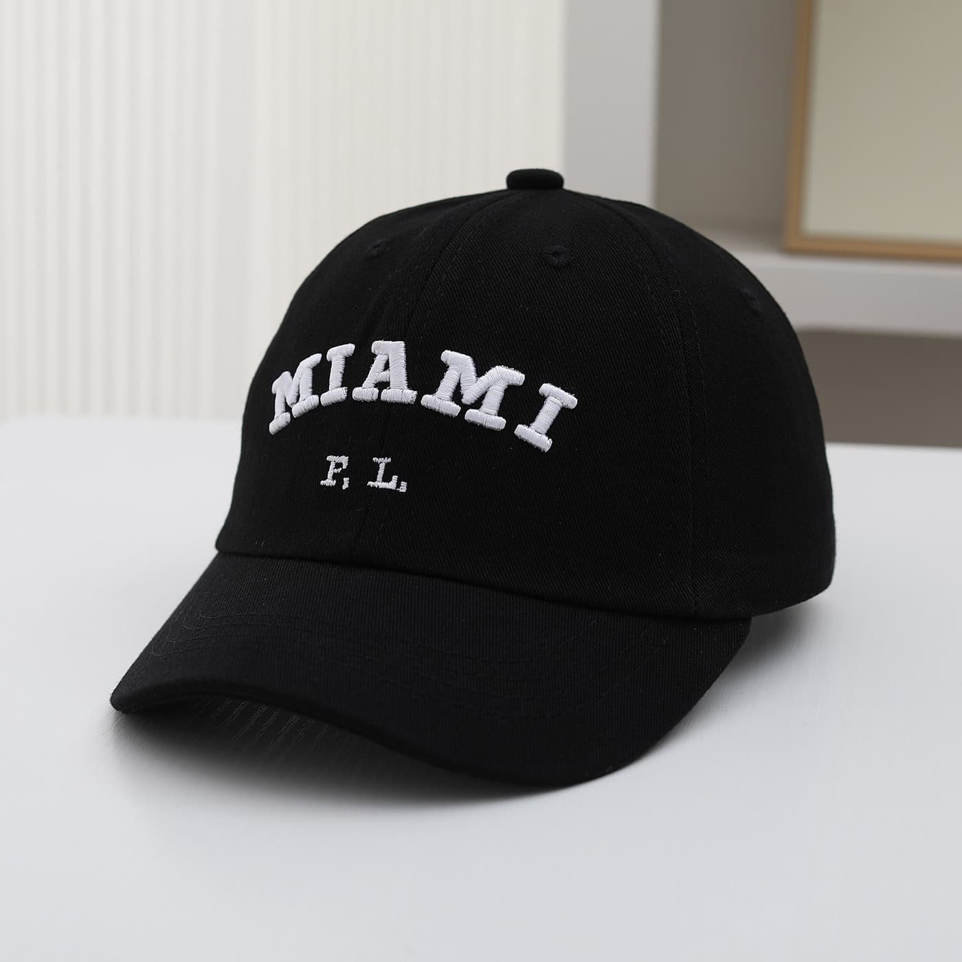 Children's Single-color Letter Embroidery Soft-top Adjustable Simple And Versatile Curved-brim Baseball Cap Suitable For Traveling, Shopping And Exercising