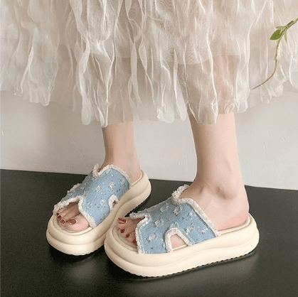 Women's Denim Frayed Edge Platform Slide Sandals, Hollow Out Rhinestone Thick Sole Outdoor Slippers