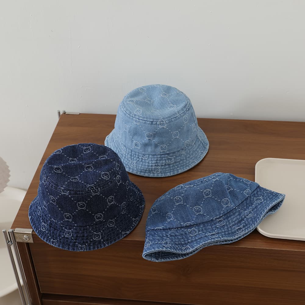 Retro Washed Baby Denim Fisherman Hat With Full Pattern Of Diamond-shaped Jacquard And A Small Bear On The Brim