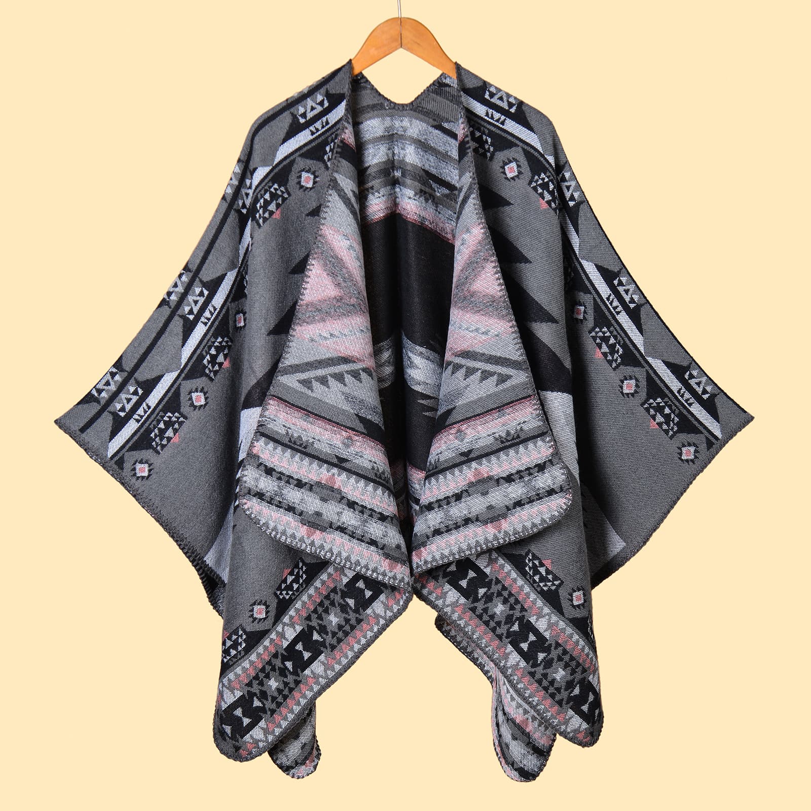 Women's Geometric Rhombus Cartoon Wholesale Thick Warm Shawl, Windproof Cape For Autumn Winter