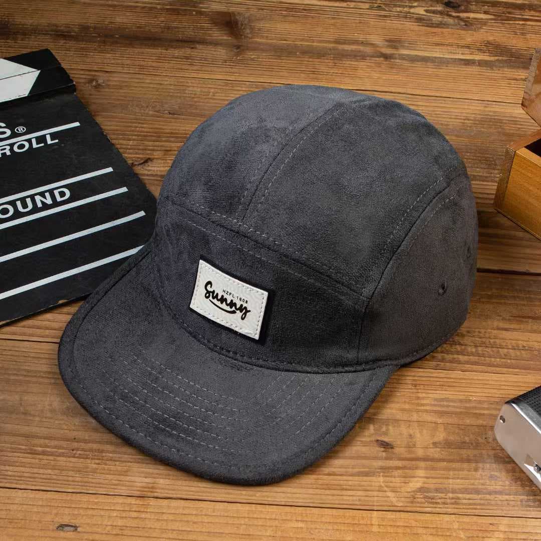 Summer Men's And Women's Identical Suede Fabric Simple Letter Logo Five-panel Hat For Couples, Suitable For Versatile Daily Commuting And Casual Outings.