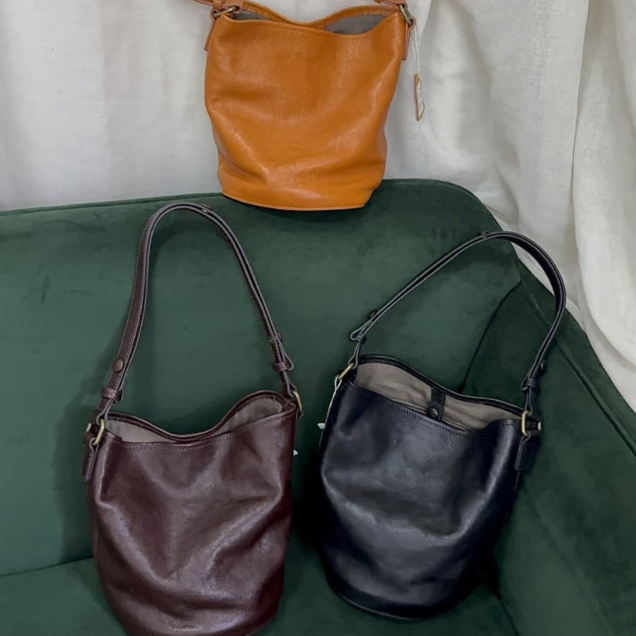 Top-layer Vegetable-tanned Leather Multi-functional Crossbody Handbag