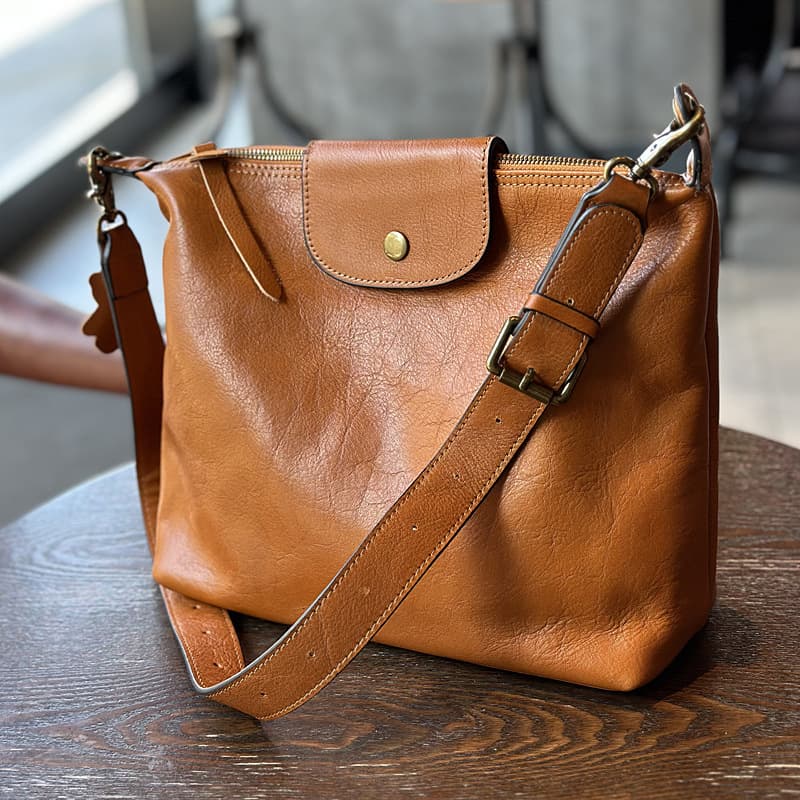 Genuine Leather Shoulder Crossbody Minimalist Casual Style Large-capacity Dumpling Bag