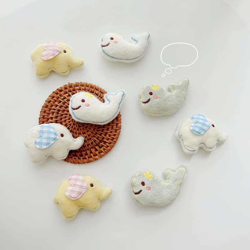 Cartoon Plush Fabric Doll Brooch