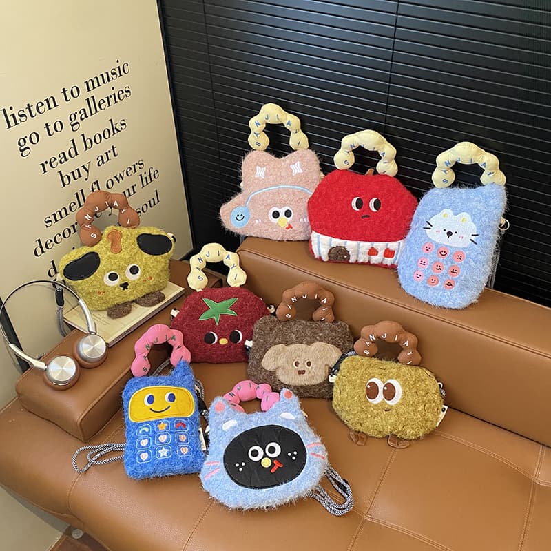 Cute Cartoon Kids Bag Crossbody Tote For Girls New Autumn Winter Style Versatile Plush Coin Purse