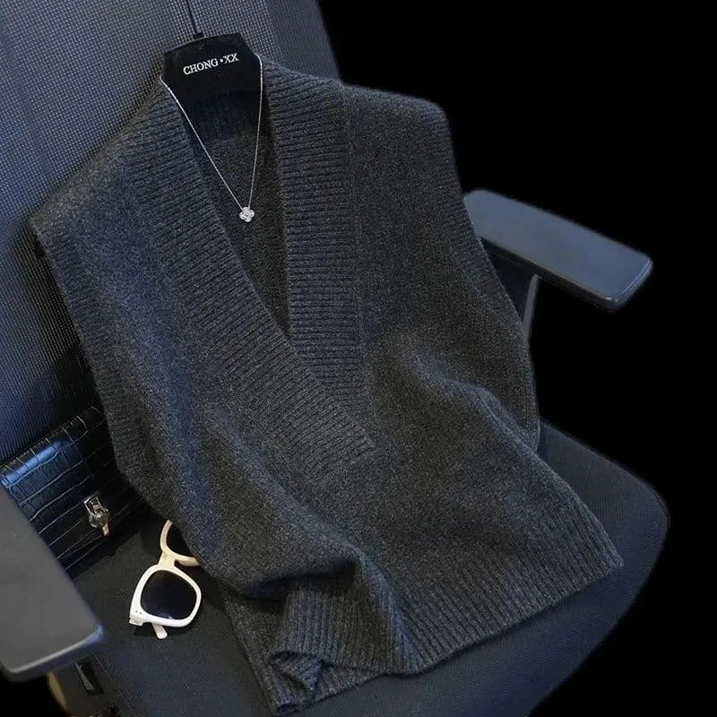 Solid-color Large V-neck Loose-fitting Knit Vest