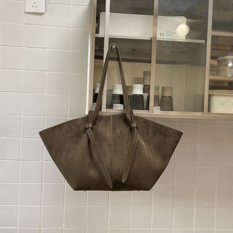 Womens Large-Capacity Casual Matte-Effect Under-Arm Bucket Bag