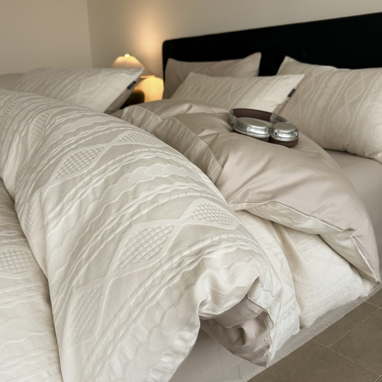 Large Jacquard Four-piece Set Pure Cotton With A Touch Of Light Luxuryduvet Cover And Bed Sheets