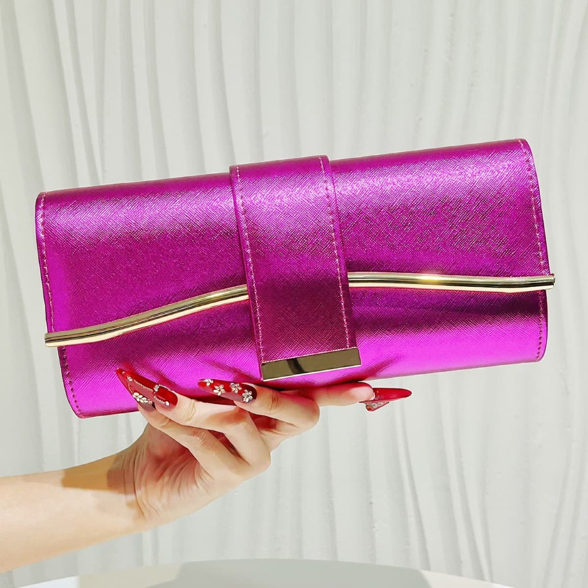 Sleek Sophisticated And Versatile Clutch Bag