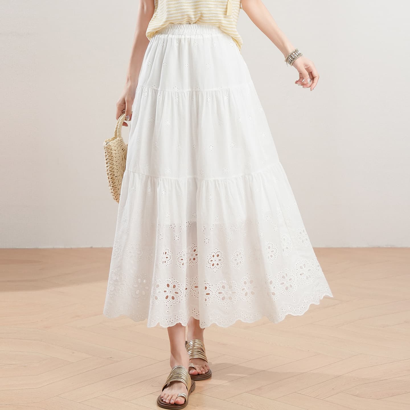 Womens Loose-fitting White Hollow-out Floral Skirt