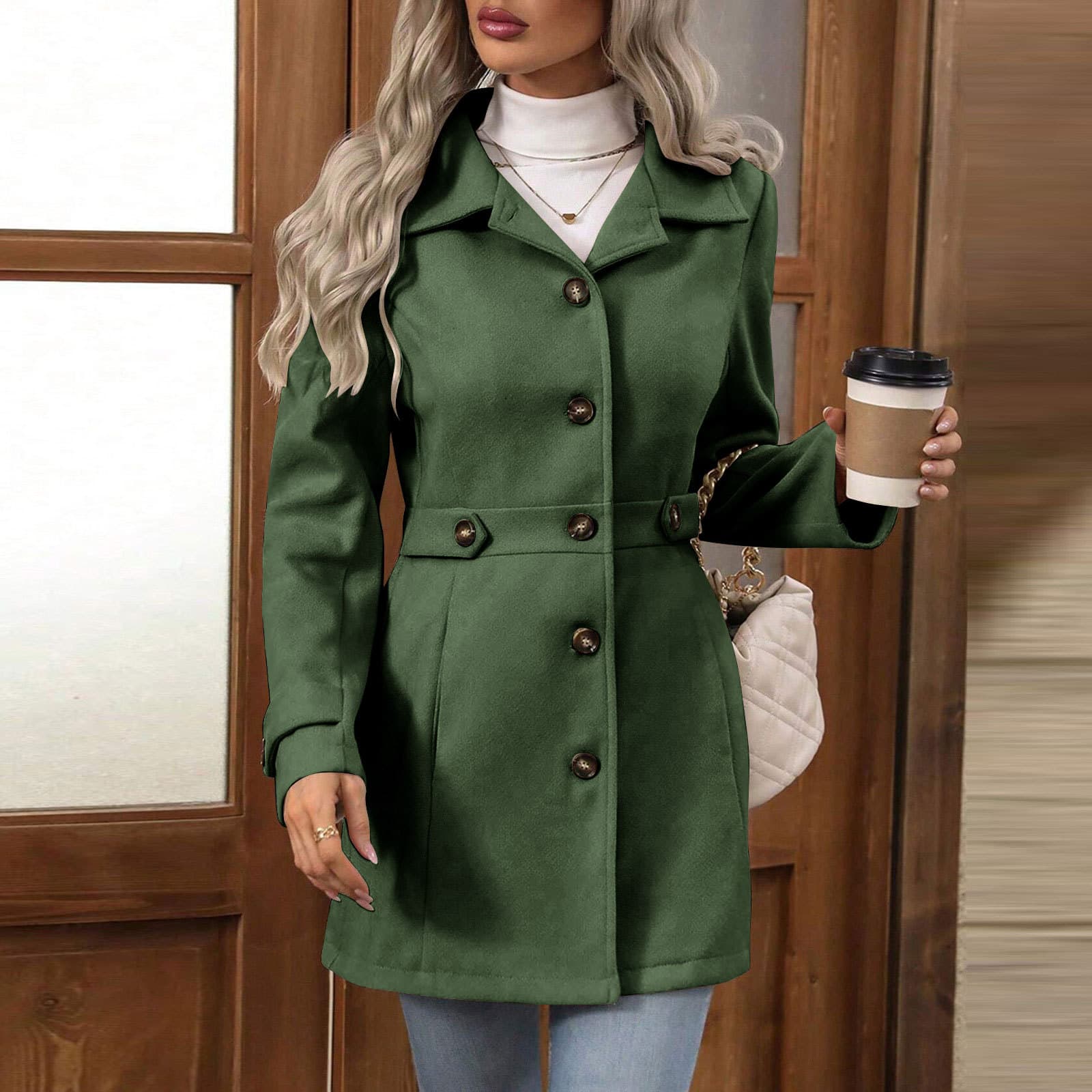 Elegant Single-breasted Wool Coat With A Western-style Suit Lapel