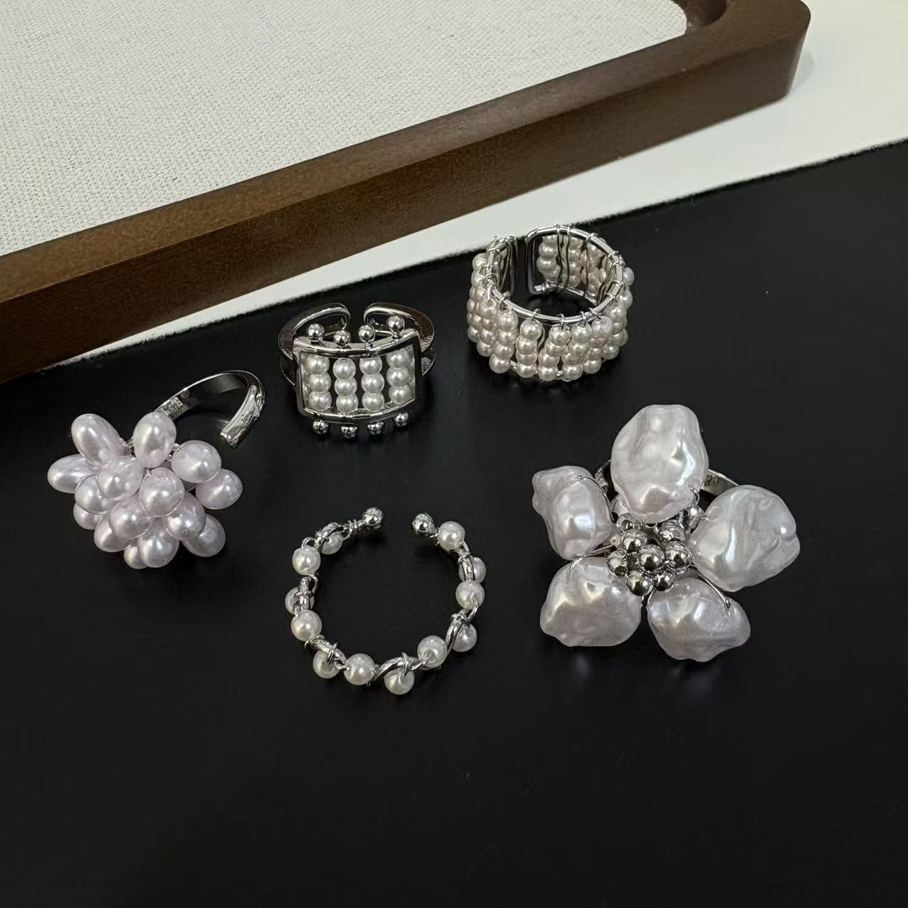 Pearl Ethereal French-style Vintage Woven Flower Light-luxury Ring