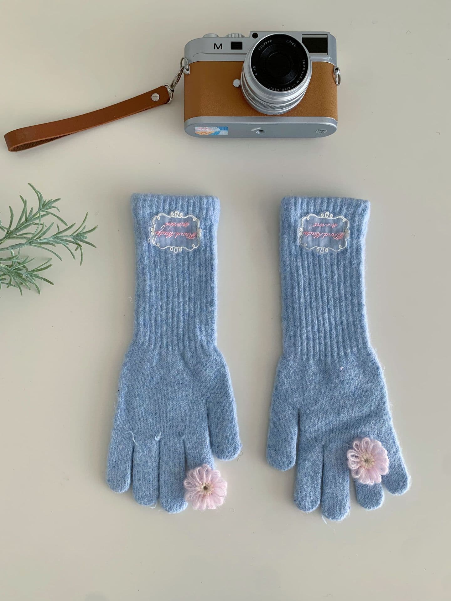 Women's Winter Lace Flower Knitted Gloves
