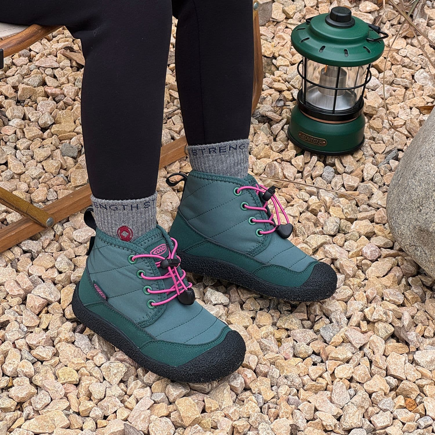 New Childrens Non-slip, Waterproof Outdoor Snow Boots With Fleece Lining