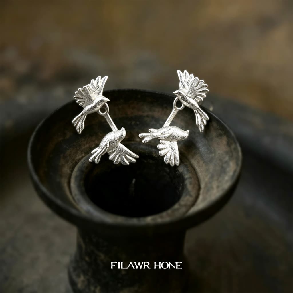 A Dual-wear Sandblasted Matte Silver Bird Stud Earring
