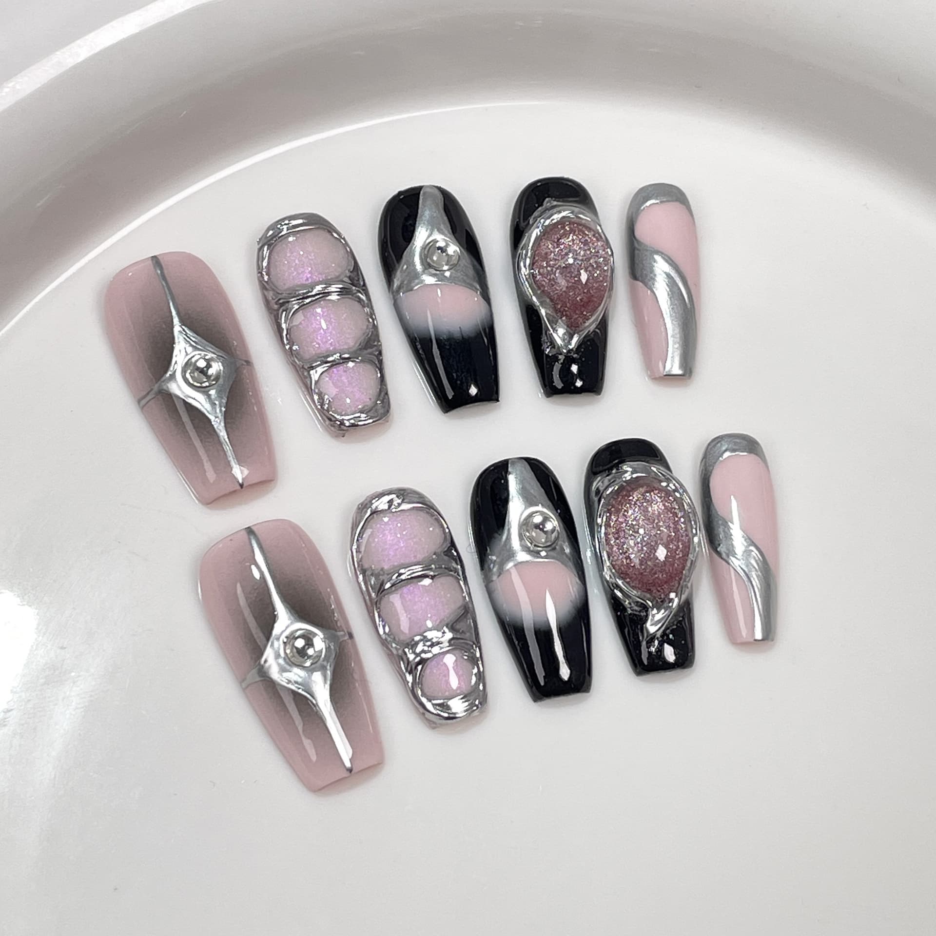 Handmade Medium-Length Nail Tips For Wearable Nails