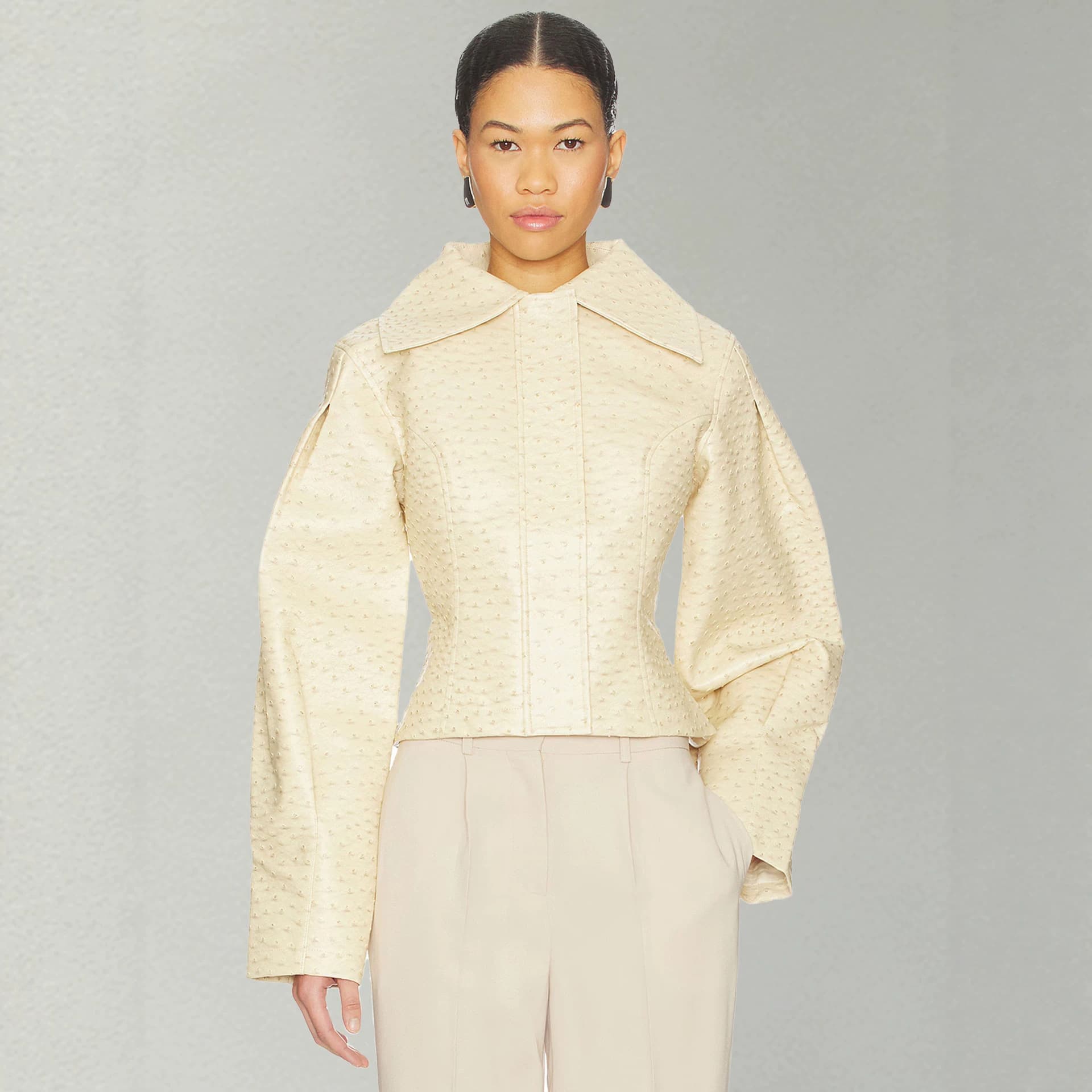 Individualized Pleated Long-sleeve High-waisted Short Jacket