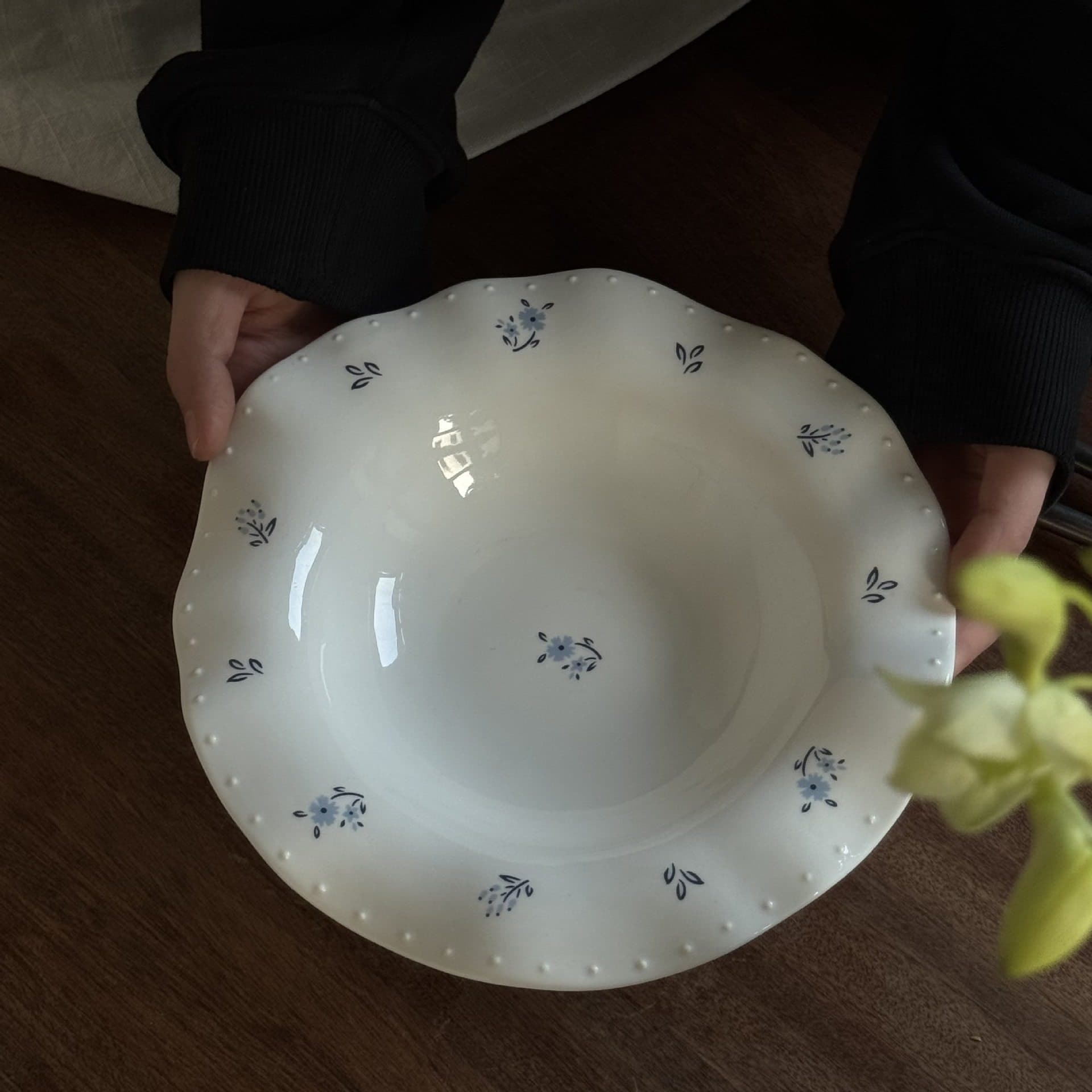 French-style Vintage Hand-thrown Irregular Ceramic Plate