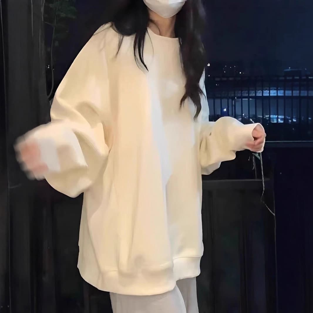 Women's Black Crew-neck Long-sleeve Bottoming Sweatshirt Top