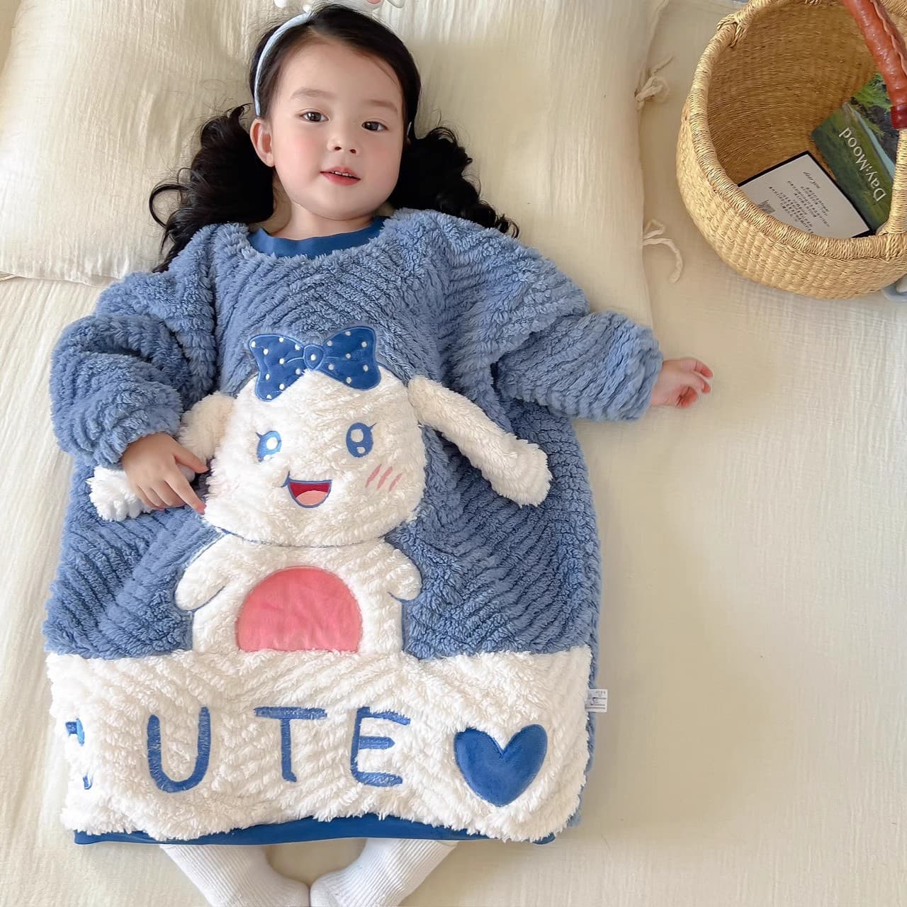 Children's Thick Pajamas Coral Fleece Anti-kick Blanket