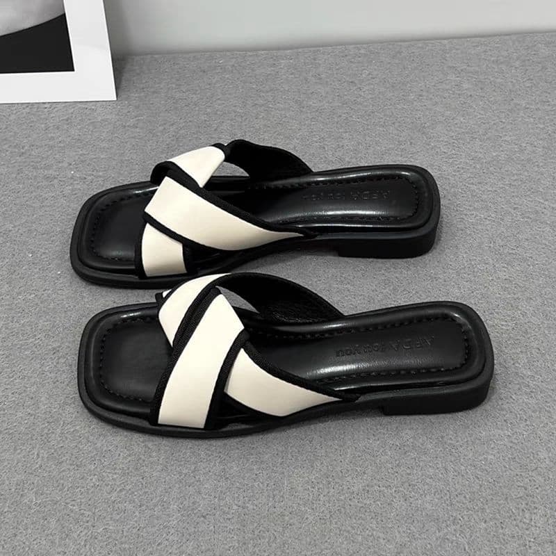 Women's Summer Outdoor Indoor Flat-Heeled Instagram-Style Cross-Strap Sandals