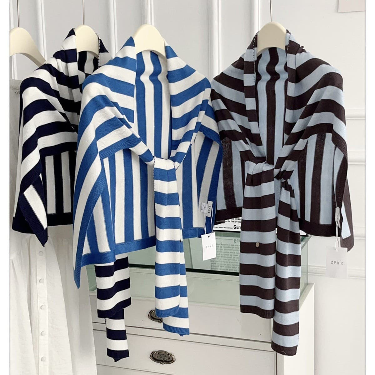 Color-block Striped Knitted Shawl - Women's Warm Wrap Scarf for Fall Winter