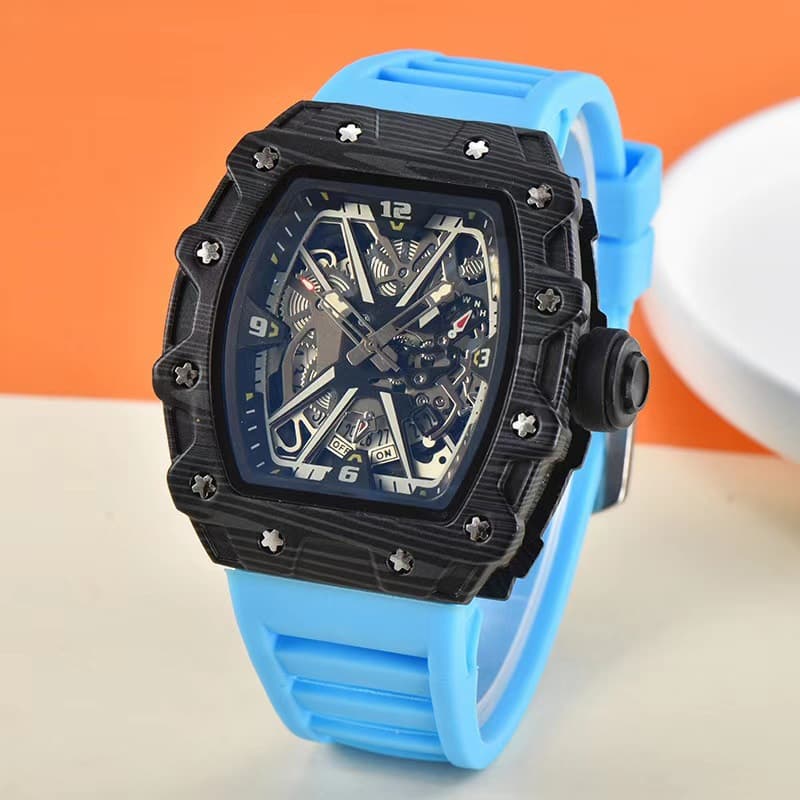 New Large-dial Mens Quartz Watch, Waterproof Sports Watch