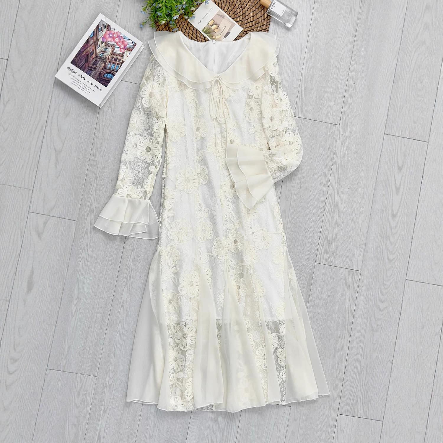 Elegant Lace Ruffled-edge Dress For Women
