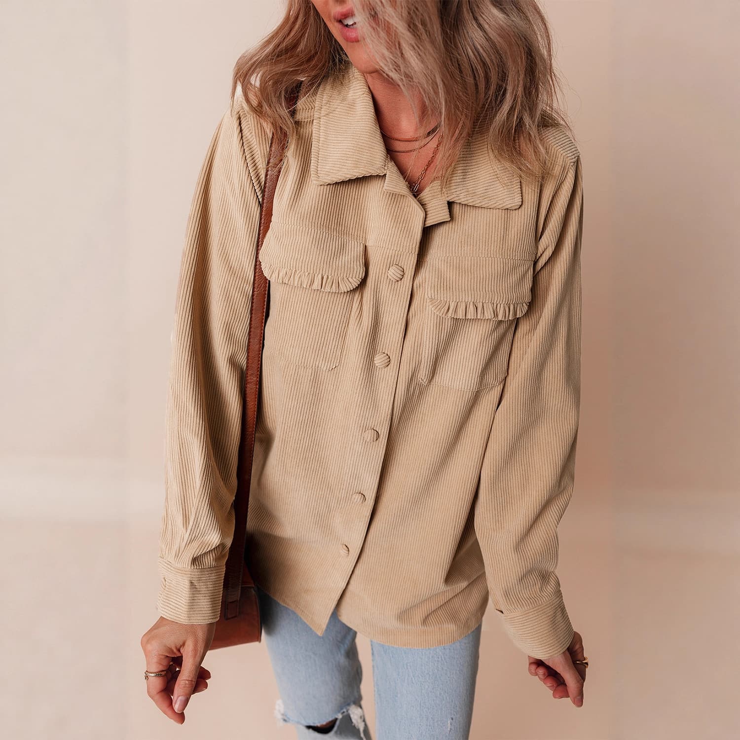 Womens Long-sleeve Relaxed-fit Textured Coat With A Lapel Collar