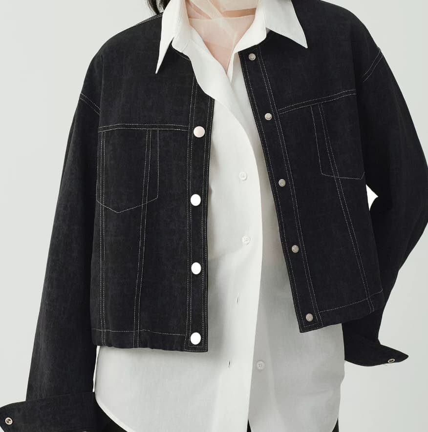 Matte-textured PU Round-neck Short Coat