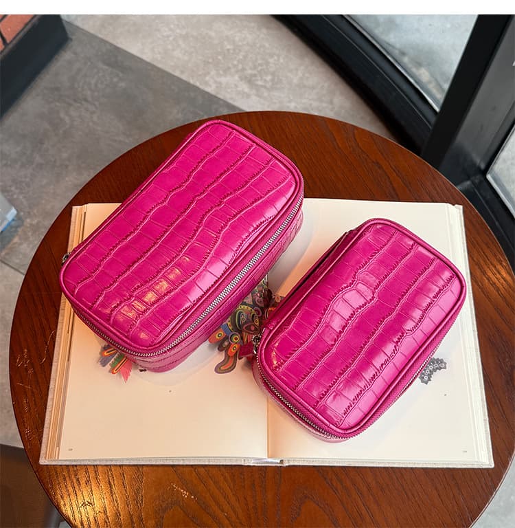 Genuine Leather Pattern Cosmetic Travel Bag