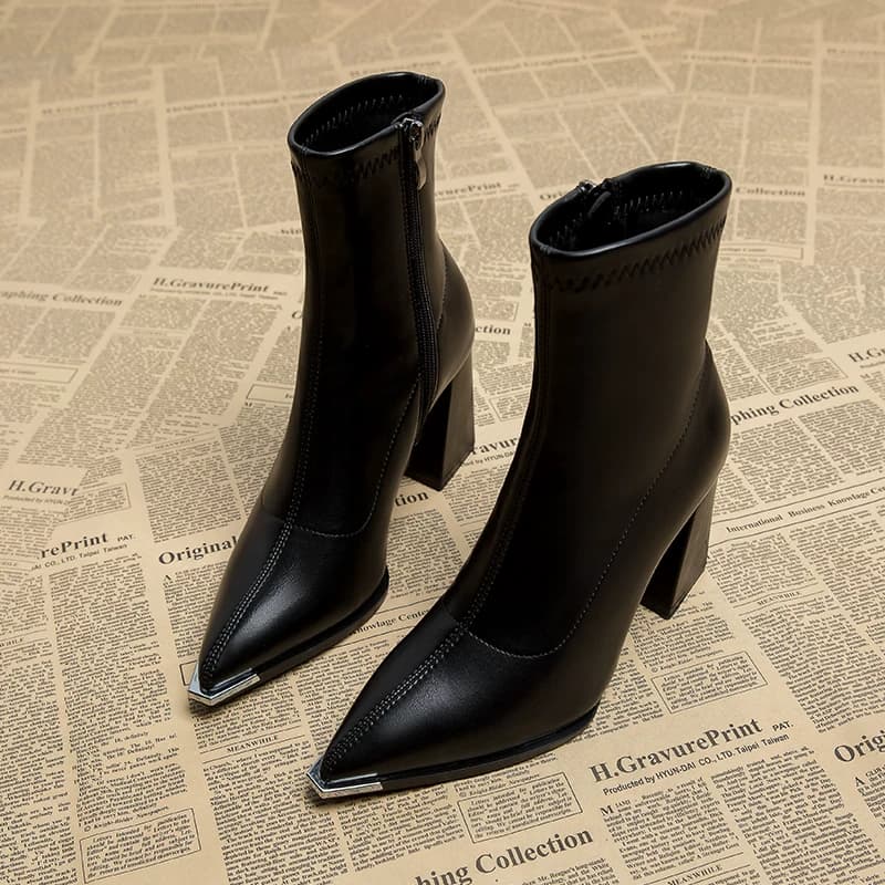 Women's Plus-size Chunky-heeled Ankle Boots