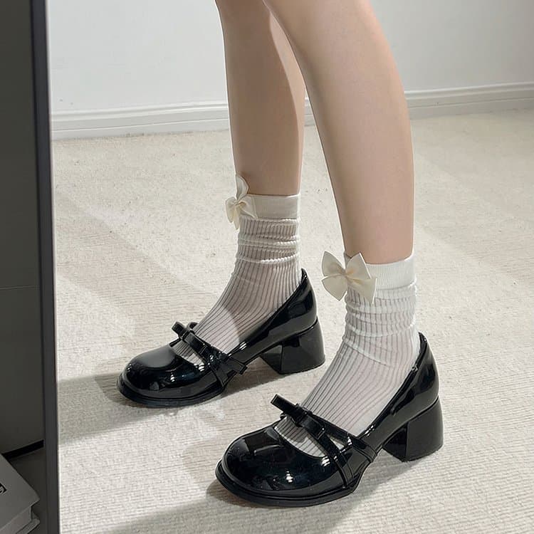 Women Round Toe Block Heel Patent Leather Mary Jane Shoes Bow Decor Elegant Mid Heel Dress Pumps