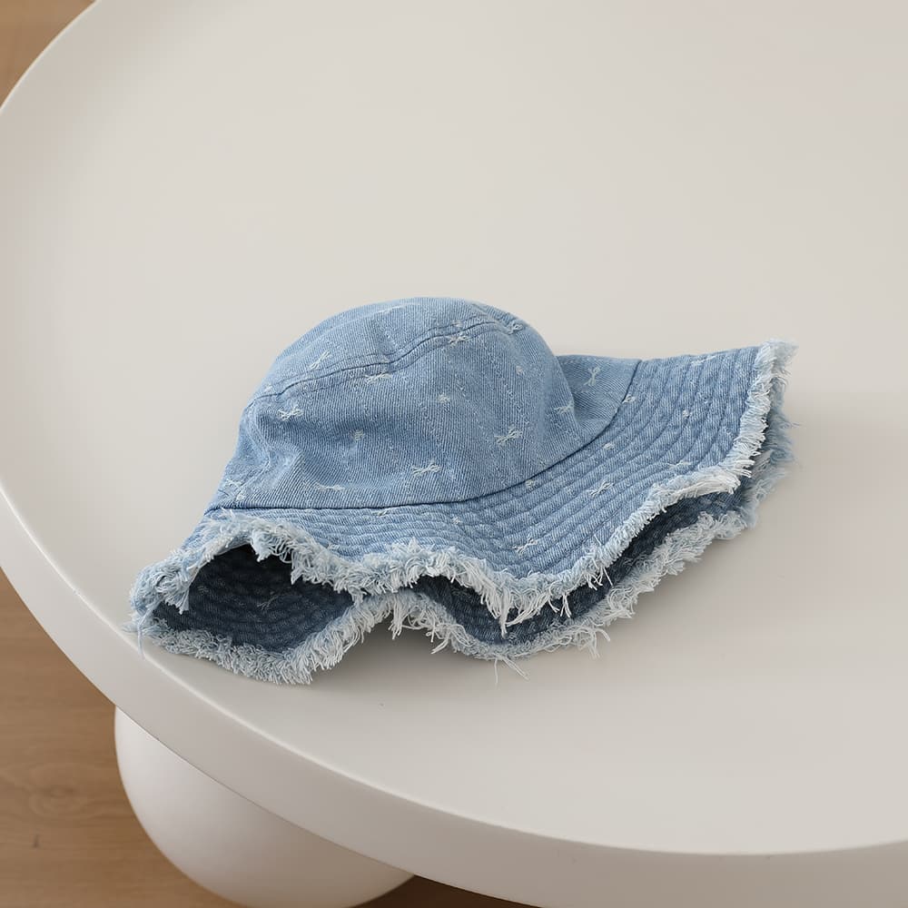 Full-printed Bow-shaped Heart Children's Denim Fisherman Hat, Washed And Distressed Fringed Bucket Hat For Outdoor Travel