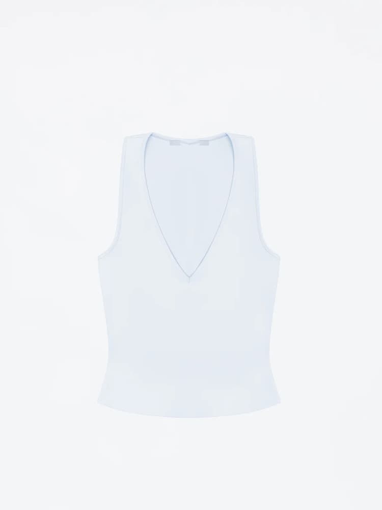 Deep V-neck Pure Yet Alluring Figure-hugging Camisole For Women