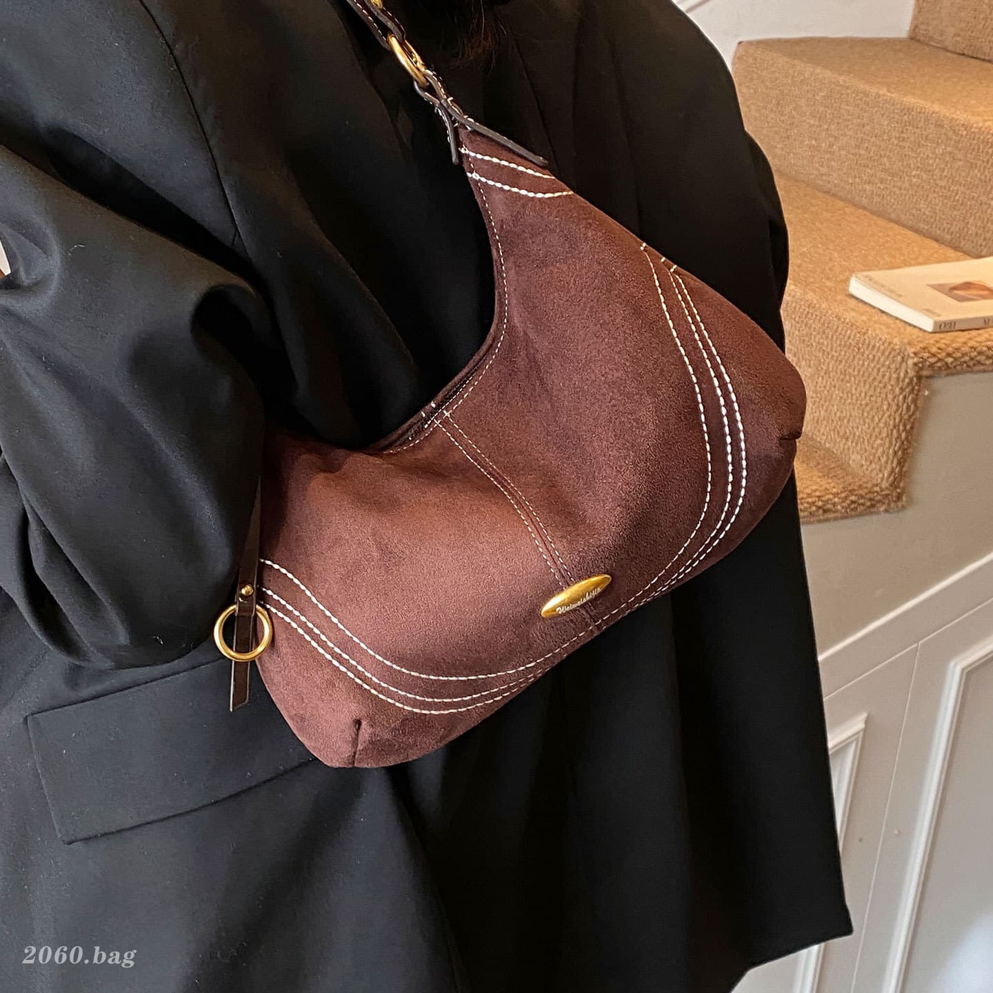 Versatile And Stylish Suede Minimalist Shoulder Bag