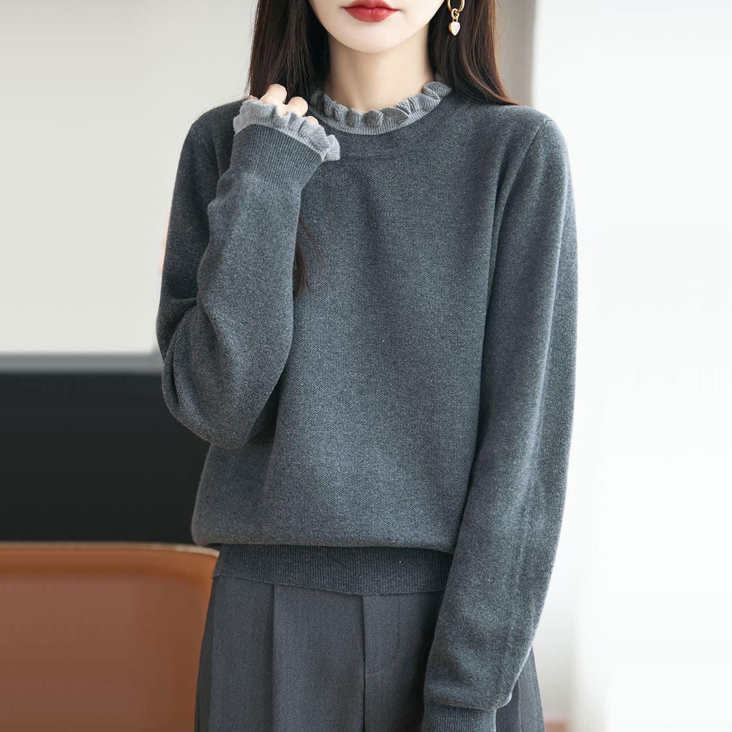 New Autumnwinter Lace-trimmed Crew-neck Knit Sweater For Women