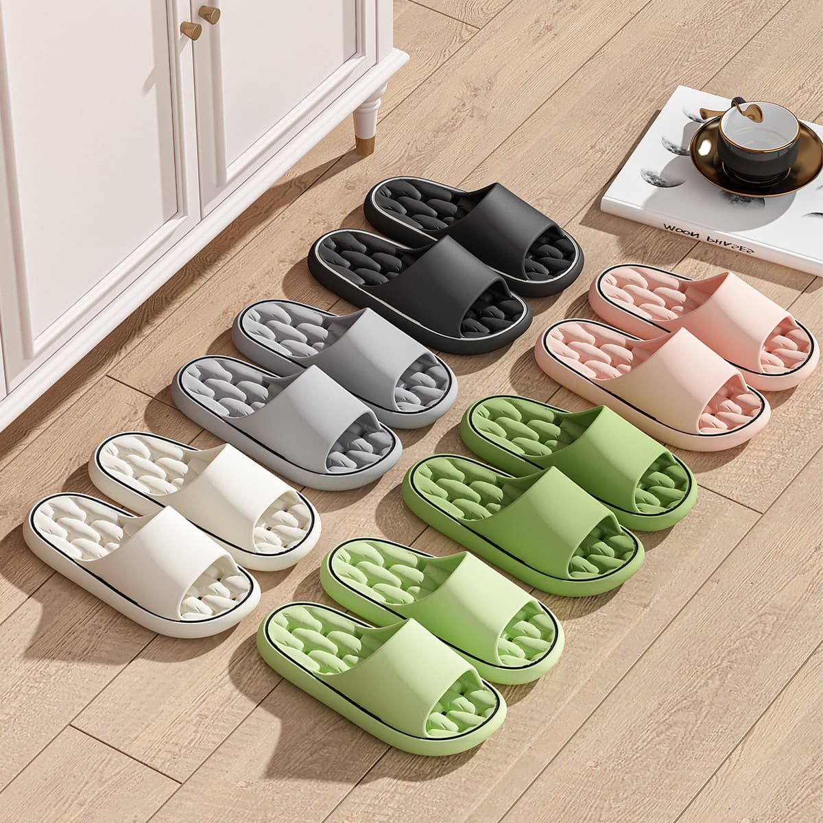 Non-Slip Bathroom Slippers Lightweight Indoor House Sandals With Soft Sole Couple Pair