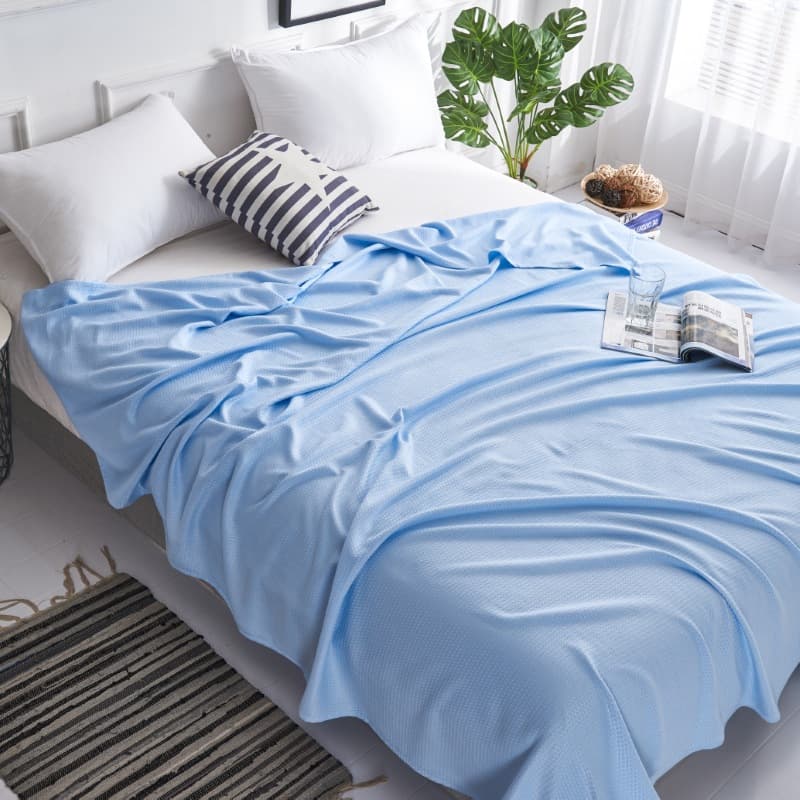 Summer Blanket Ice Silk Towel Quilt Sofa Throw Nap And Air-conditioning Blanket