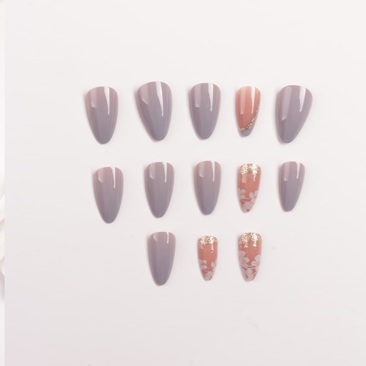 French-style Purple Flower Nail Tips