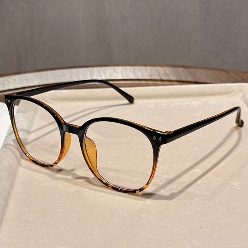 Women's Fashionable Casual Round-Frame Glasses