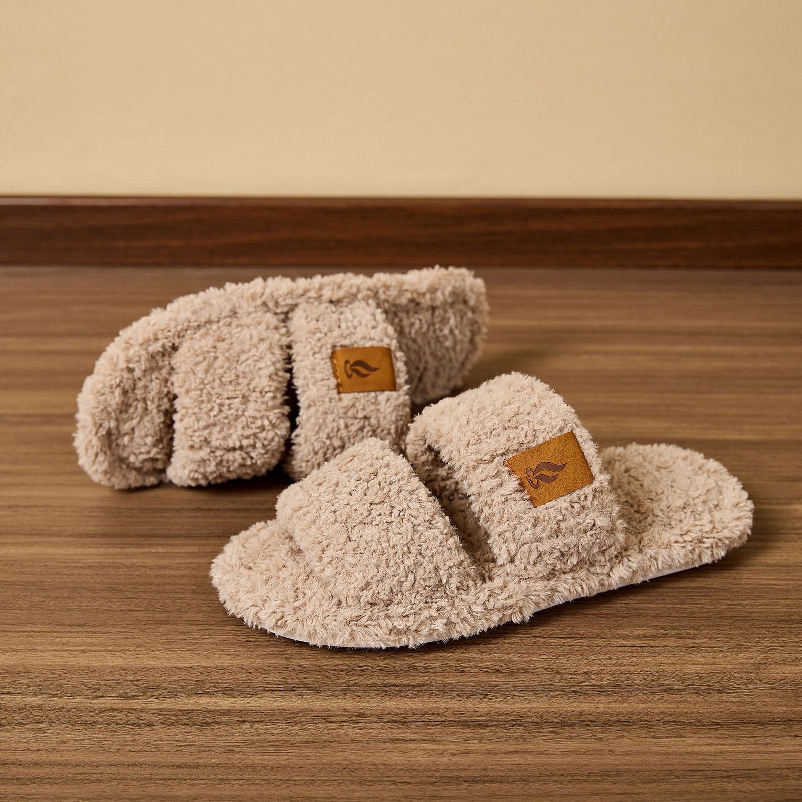 Women's AutumnWinter IndoorOutdoor Fleece-Lined Warm Non-Slip Slippers